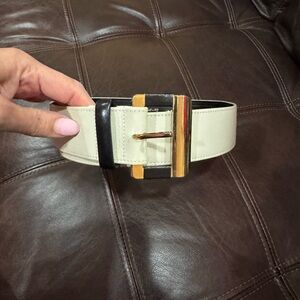 Vintage Elegant Black and White Leather Belt with Gold Buckle size 14 small